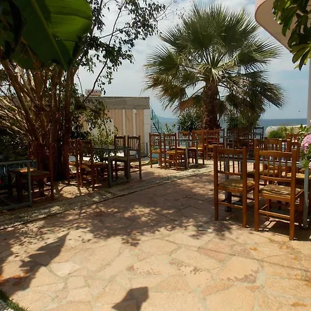 Piccolino Hotel Sarandë